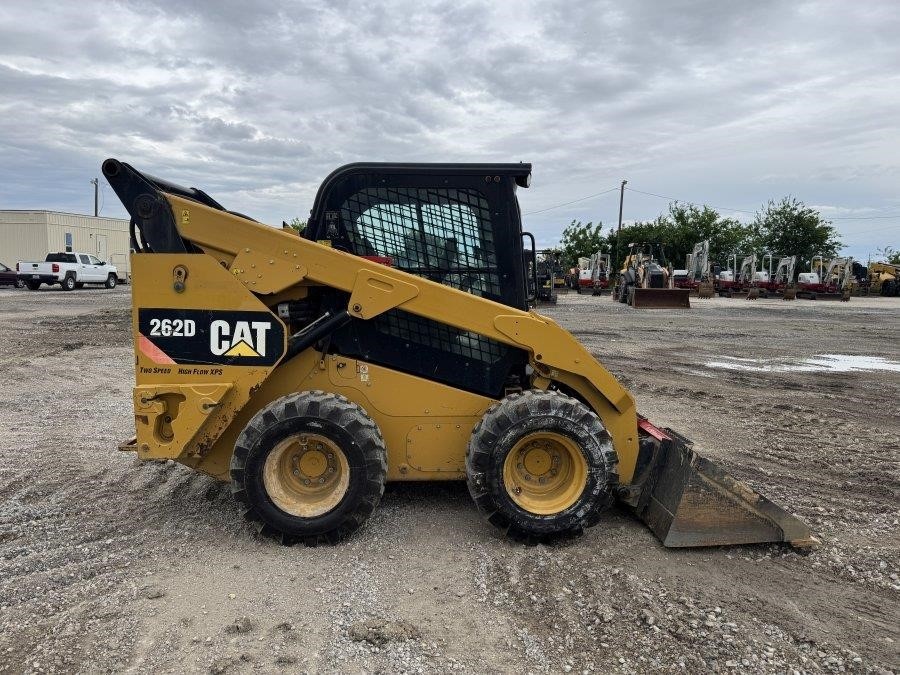 2018 Caterpillar 262D Skid Steer Loader - Image 6