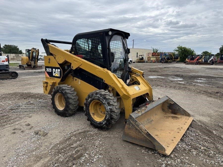 2018 Caterpillar 262D Skid Steer Loader - Image 7