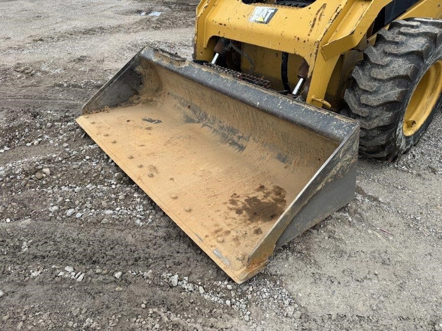2018 Caterpillar 262D Skid Steer Loader - Image 14