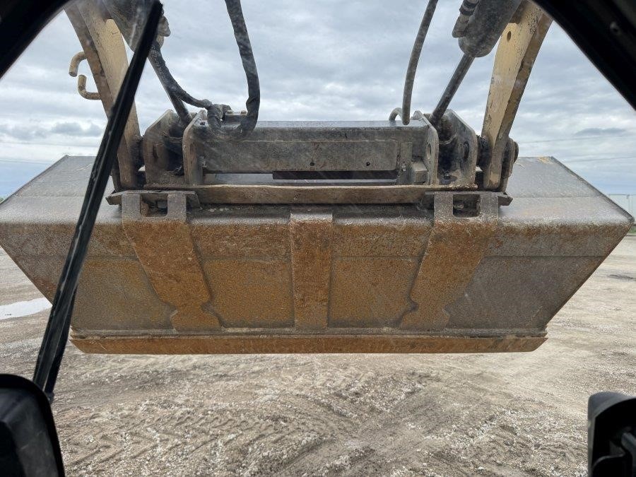 2018 Caterpillar 262D Skid Steer Loader - Image 17