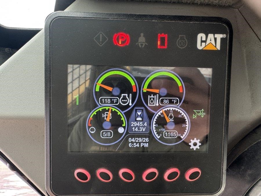 2018 Caterpillar 262D Skid Steer Loader - Image 25