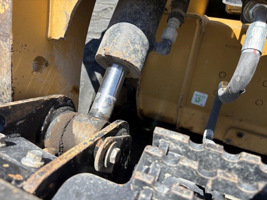 2023 Caterpillar 279D3  Compact Tracked Excavator - Image 23