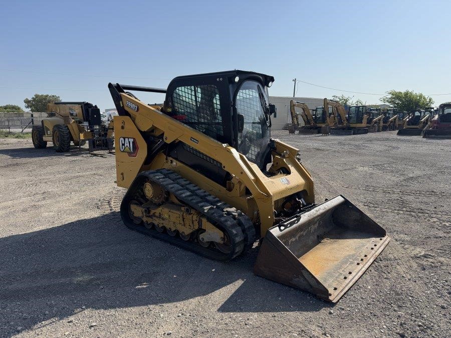 2022 Caterpillar 289D3 Compact Track Loader - Image 7