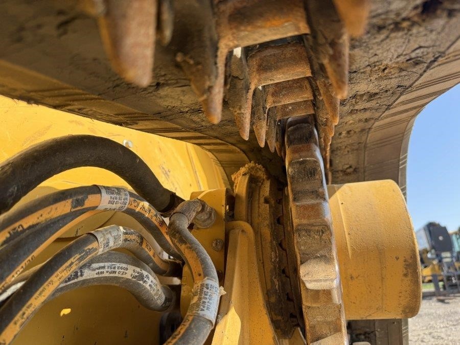 2022 Caterpillar 289D3 Compact Track Loader - Image 13