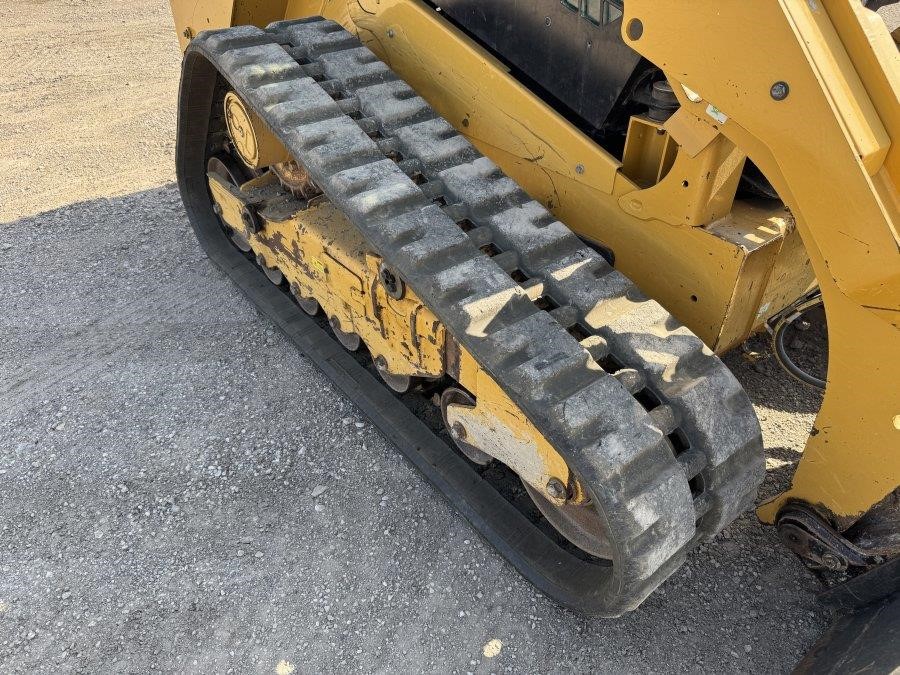 2022 Caterpillar 289D3 Compact Track Loader - Image 23