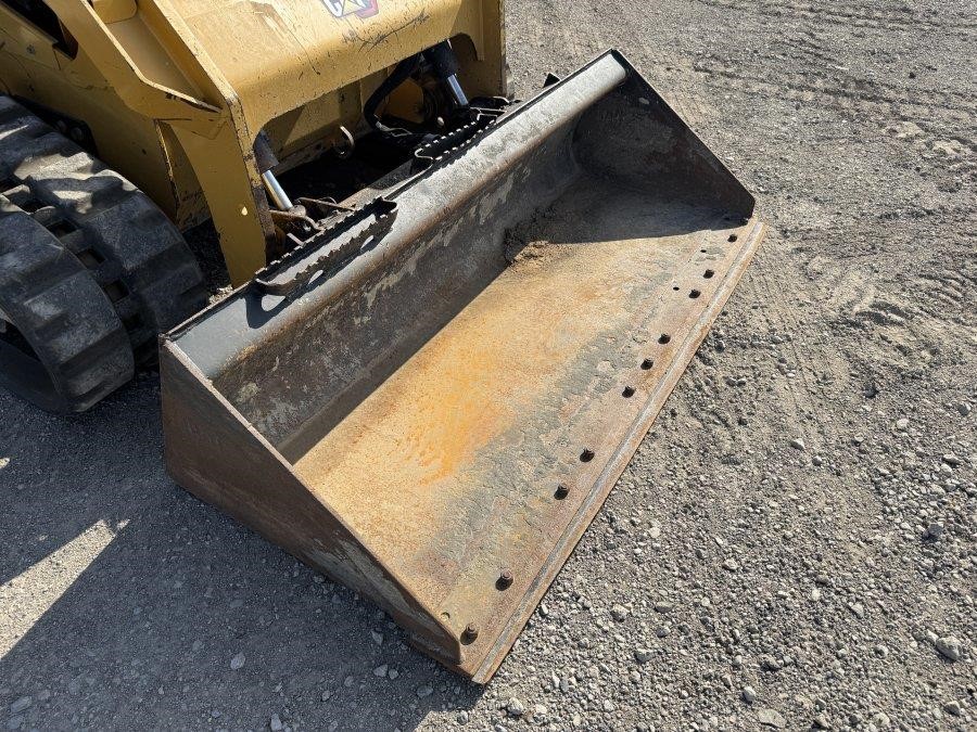 2022 Caterpillar 289D3 Compact Track Loader - Image 26