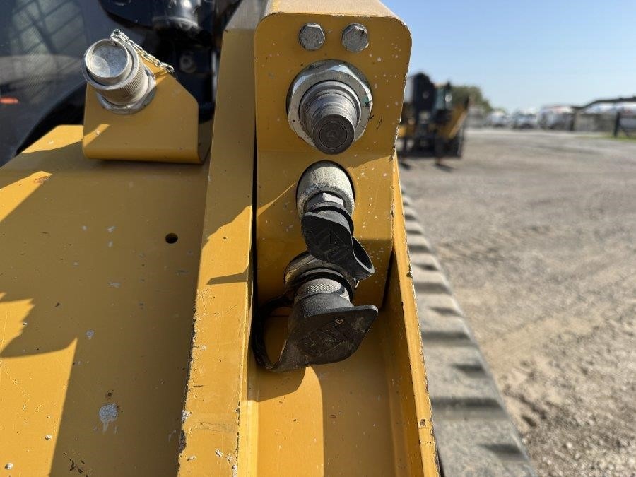 2022 Caterpillar 289D3 Compact Track Loader - Image 34