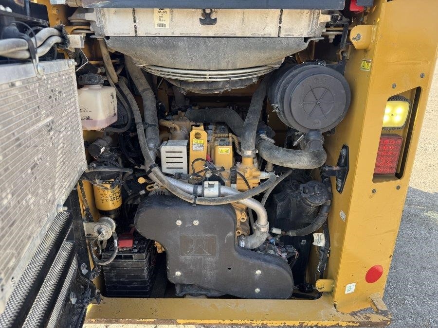 2022 Caterpillar 289D3 Compact Track Loader - Image 49