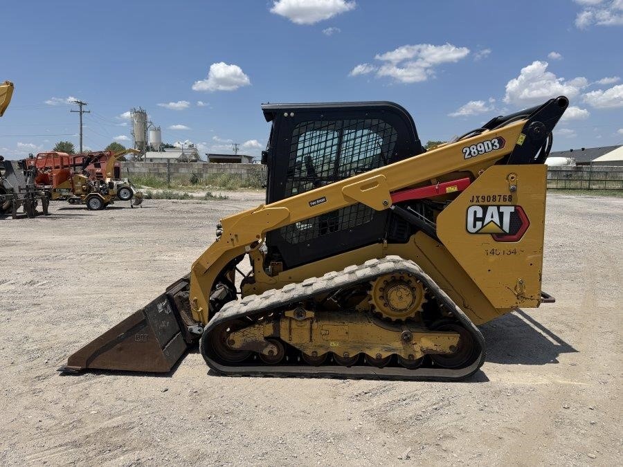 2022 Caterpillar 289D3 Compact Track Loader - Image 2