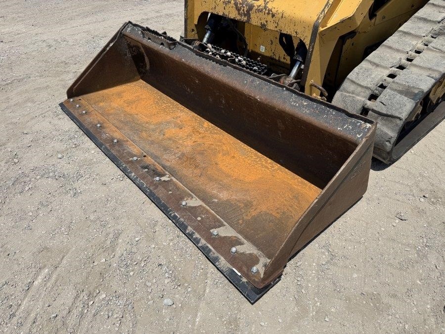 2022 Caterpillar 289D3 Compact Track Loader - Image 25