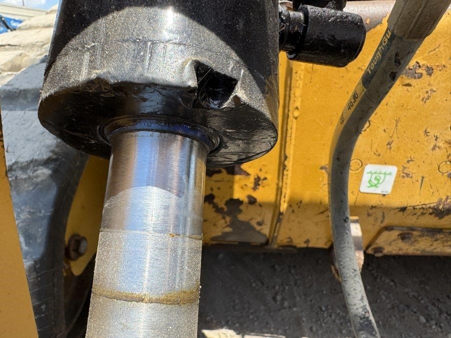 2022 Caterpillar 289D3 Compact Track Loader - Image 28