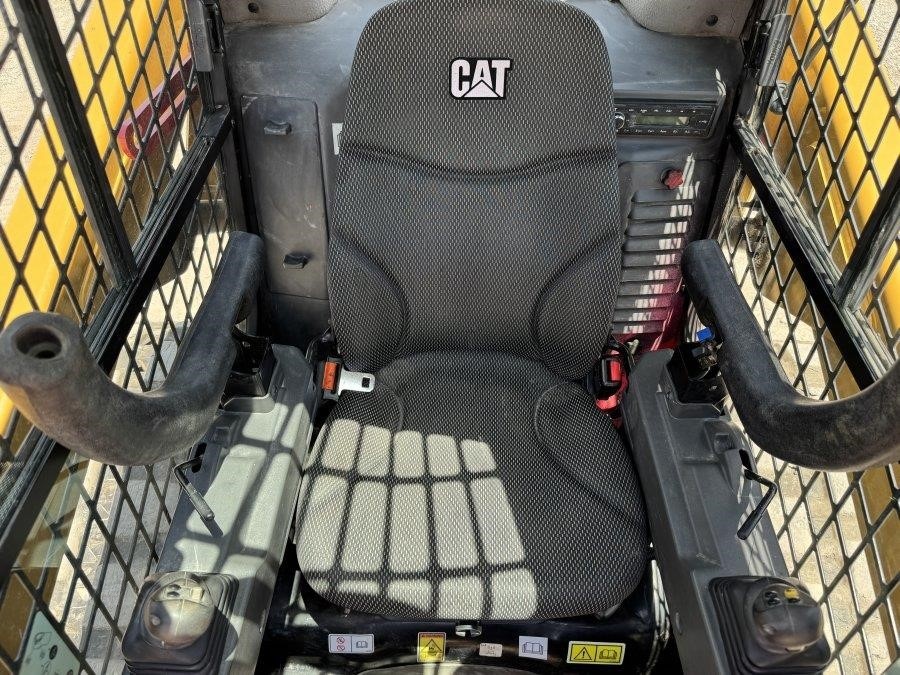 2022 Caterpillar 289D3 Compact Track Loader - Image 36