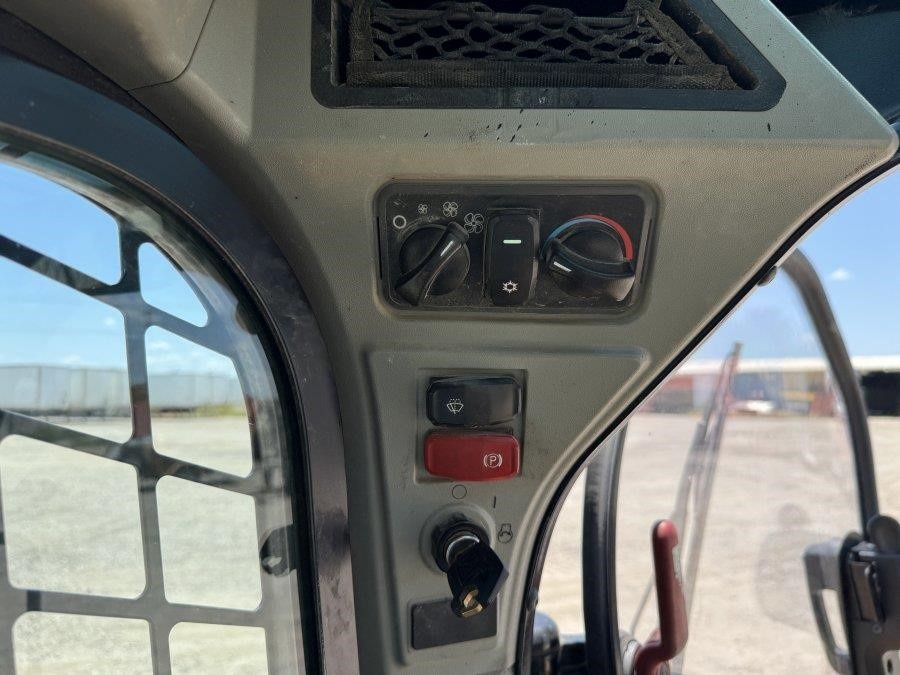 2022 Caterpillar 289D3 Compact Track Loader - Image 40