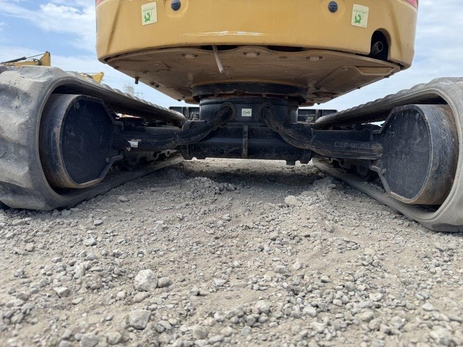 2023 Caterpillar 302CR Excavator - Image 14