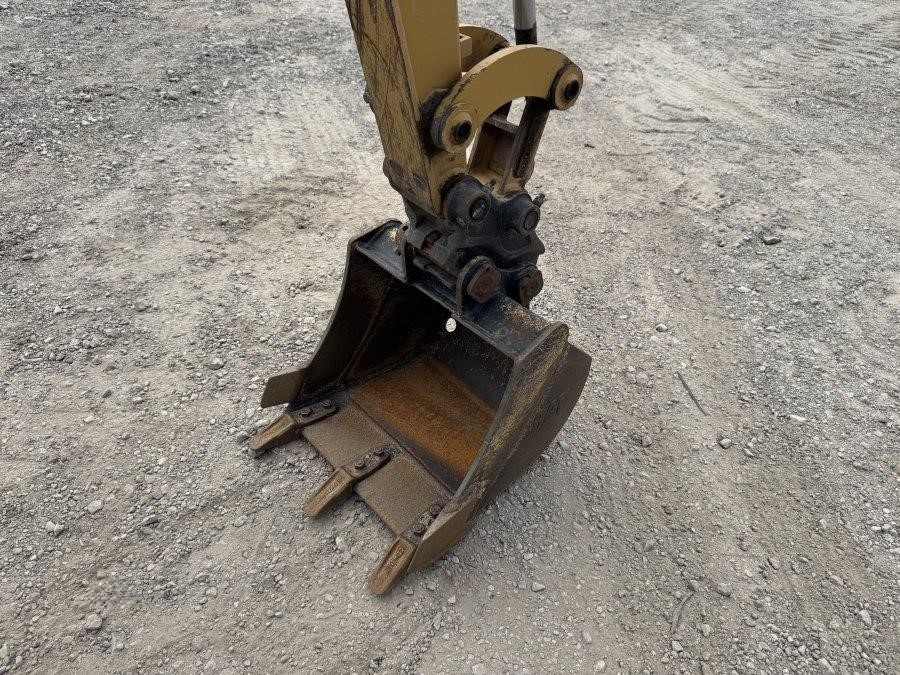 2023 Caterpillar 302CR Excavator - Image 21