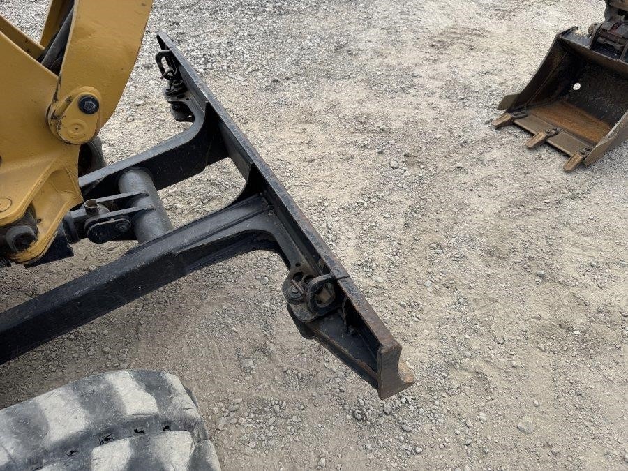 2023 Caterpillar 302CR Excavator - Image 31
