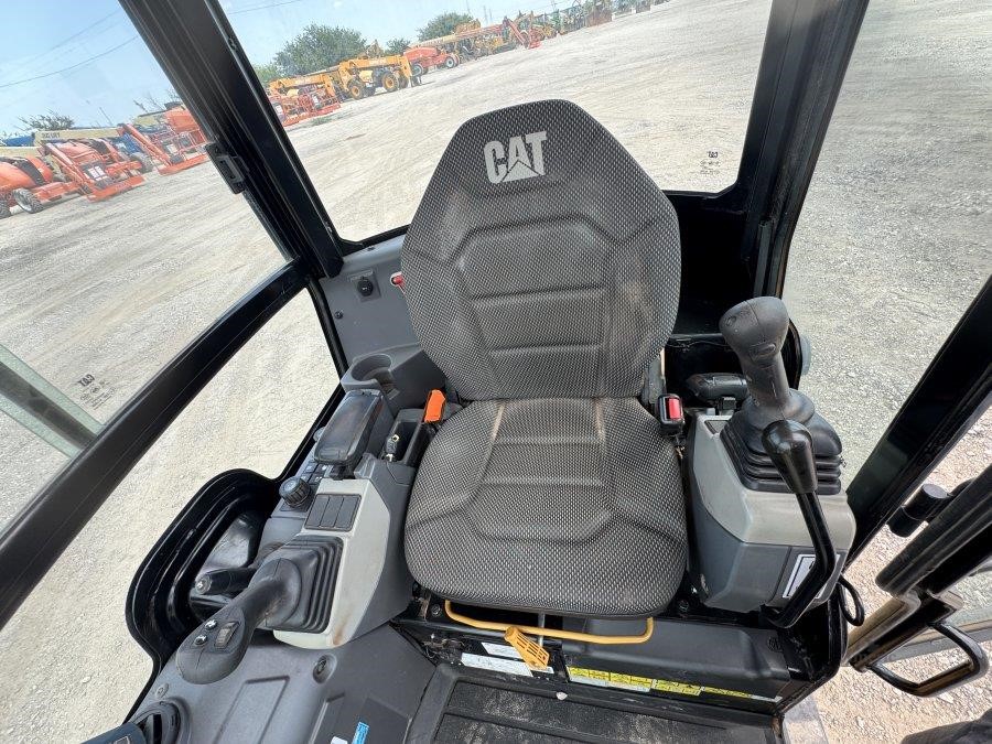 2023 Caterpillar 302CR Excavator - Image 38