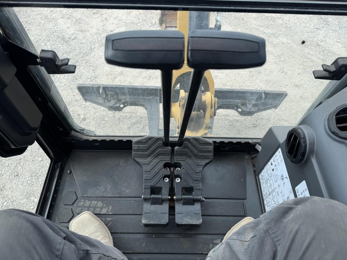 2023 Caterpillar 302CR Excavator - Image 40