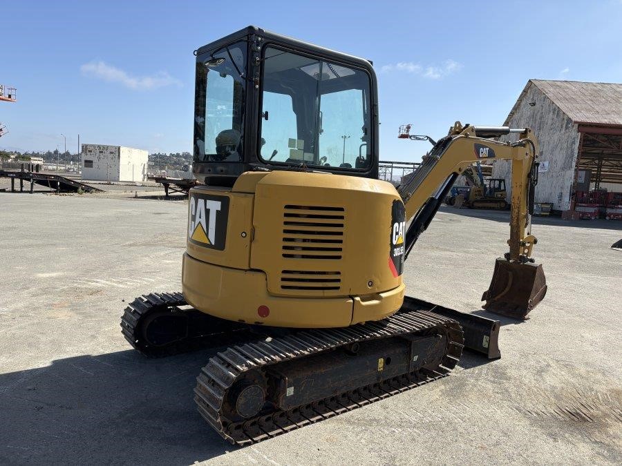 2019 Caterpillar 303.5E2 CR Mini Excavator - Image 5