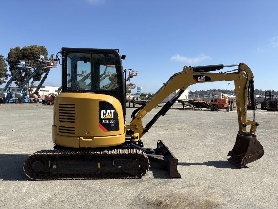 2019 Caterpillar 303.5E2 CR Mini Excavator - Image 6
