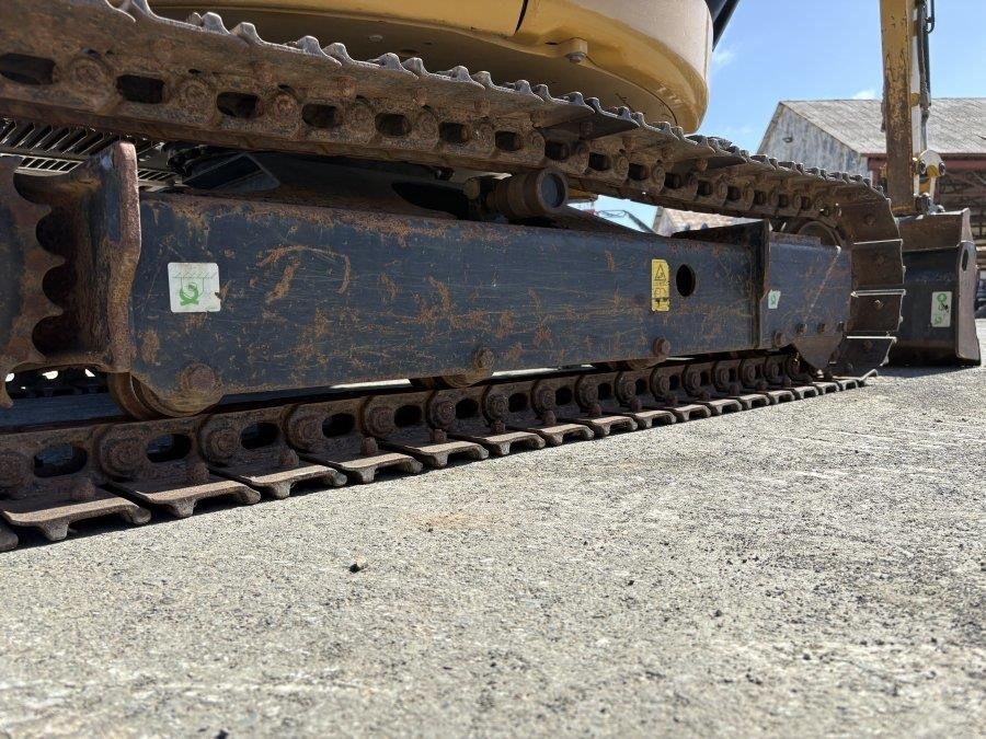2019 Caterpillar 303.5E2 CR Mini Excavator - Image 16