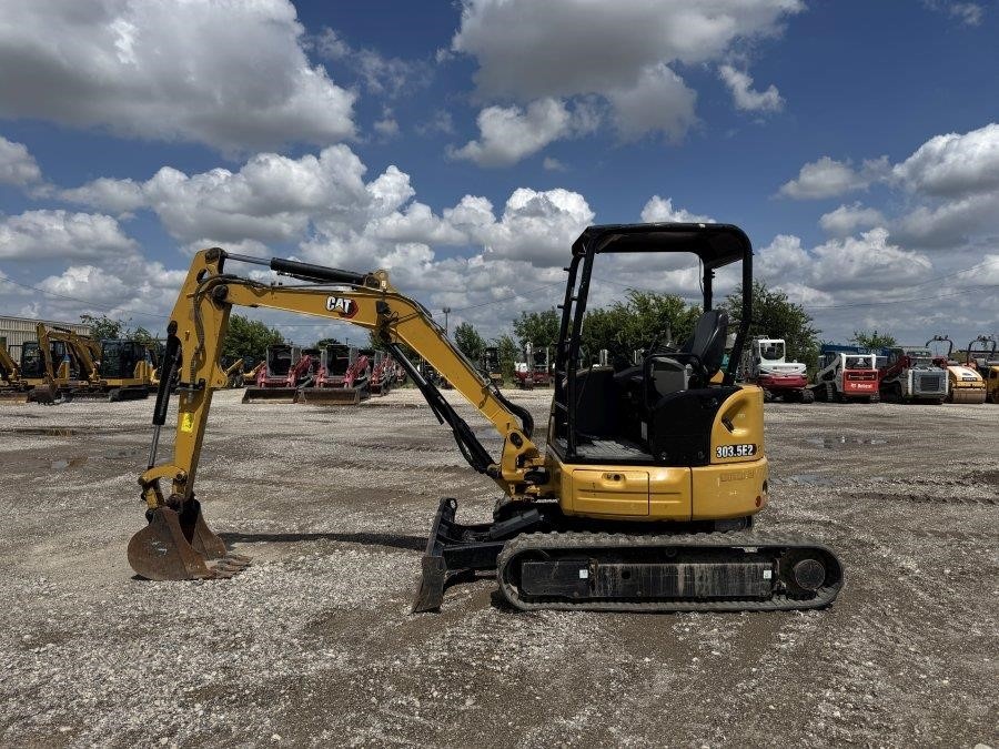 2019 Caterpillar 303.5E2 CR Mini Excavator - Image 2