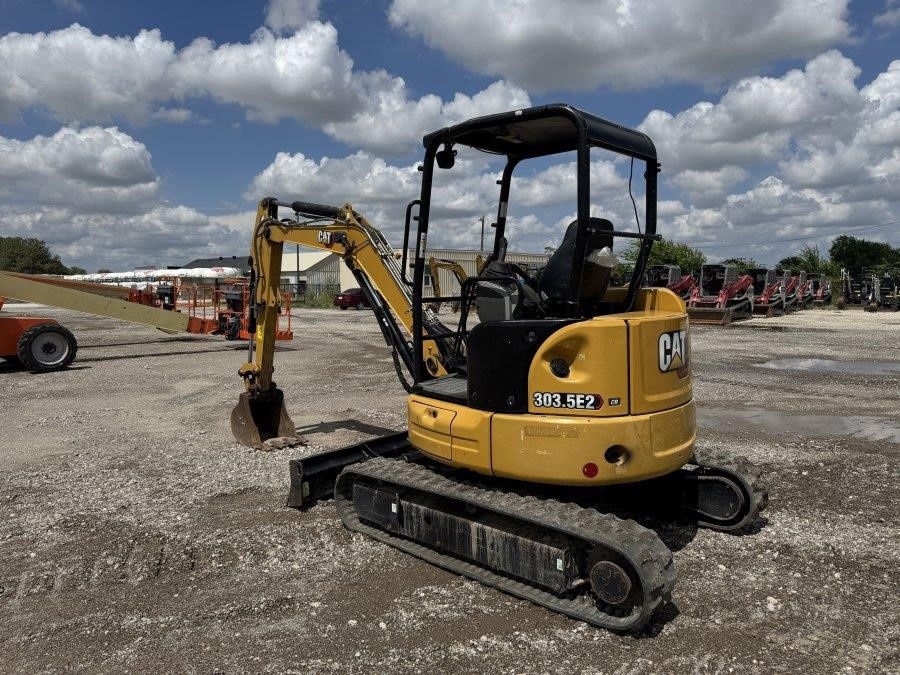 2019 Caterpillar 303.5E2 CR Mini Excavator - Image 3