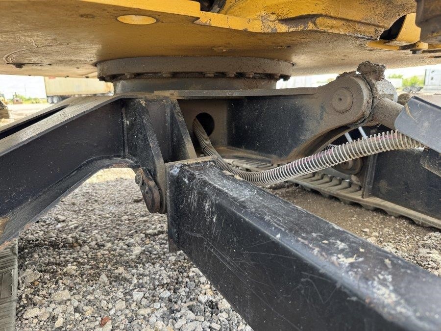 2019 Caterpillar 303.5E2 CR Mini Excavator - Image 26