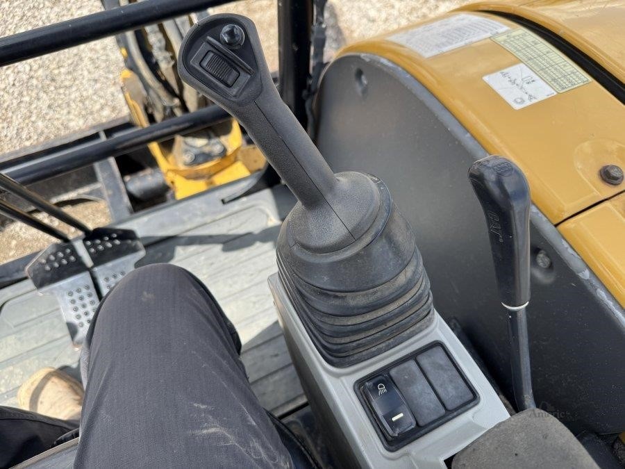 2019 Caterpillar 303.5E2 CR Mini Excavator - Image 43