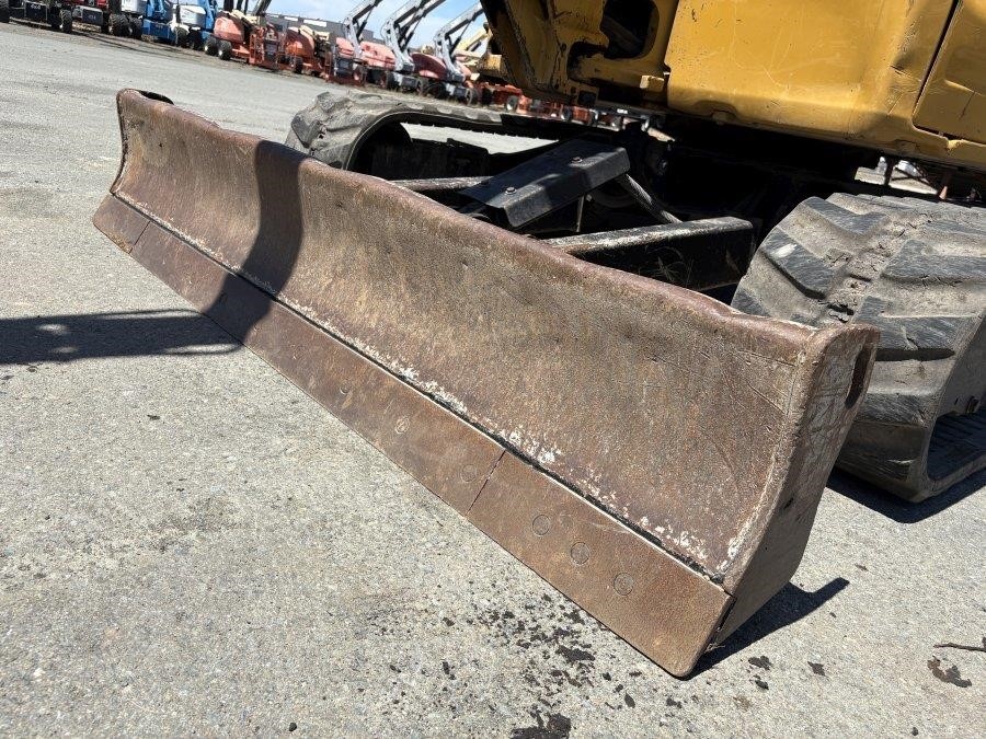 2021 Caterpillar 304E2 CR Mini Excavator - Image 16