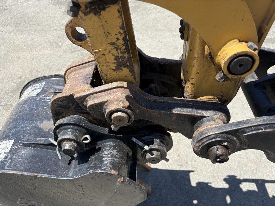 2021 Caterpillar 304E2 CR Mini Excavator - Image 22