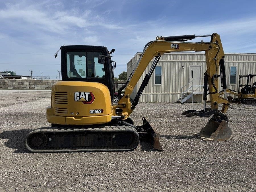 2022 Caterpillar 305E2 CR Mini Excavator - Image 6