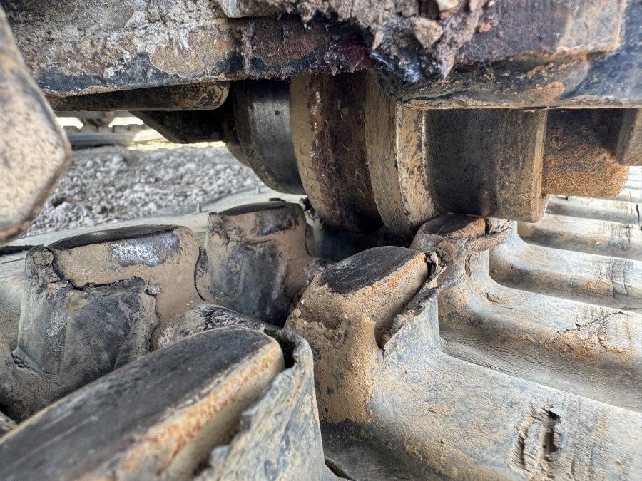2022 Caterpillar 305E2 CR Mini Excavator - Image 12