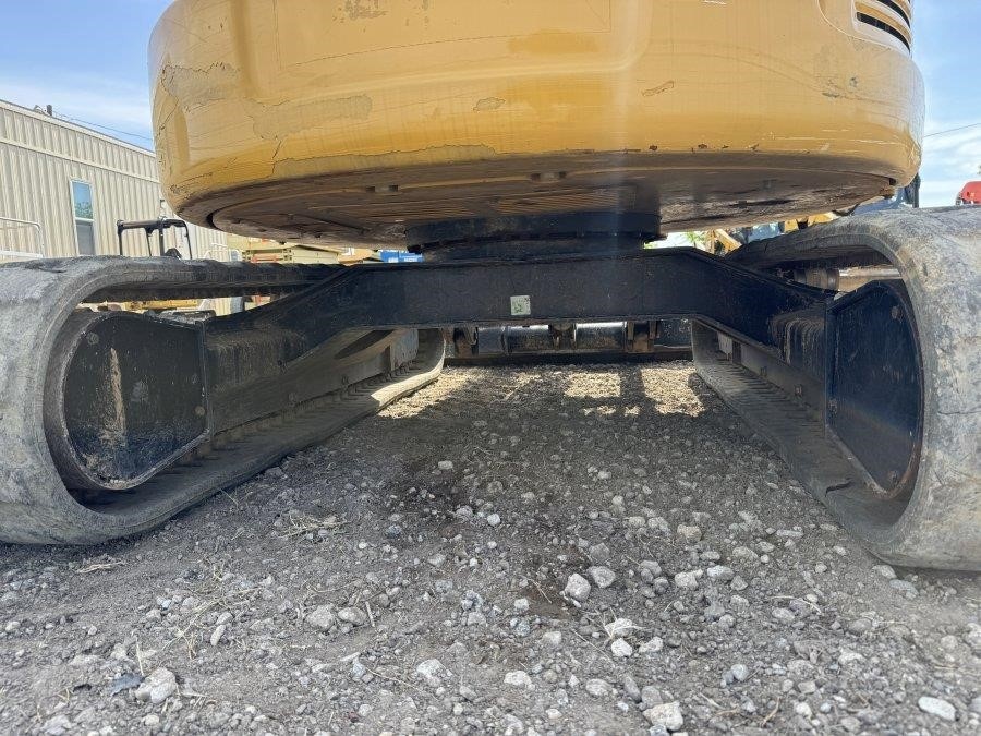 2022 Caterpillar 305E2 CR Mini Excavator - Image 15