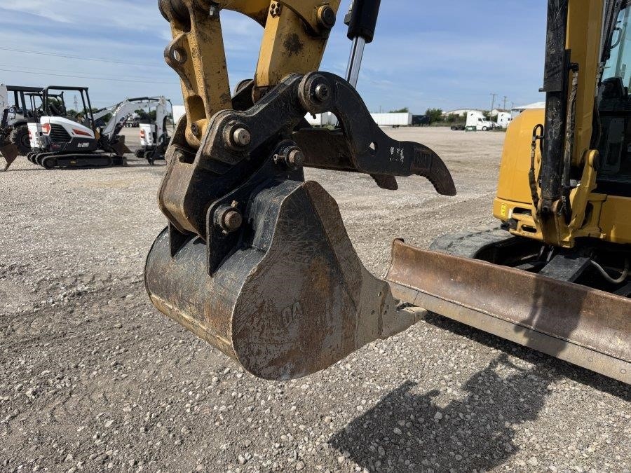 2022 Caterpillar 305E2 CR Mini Excavator - Image 28