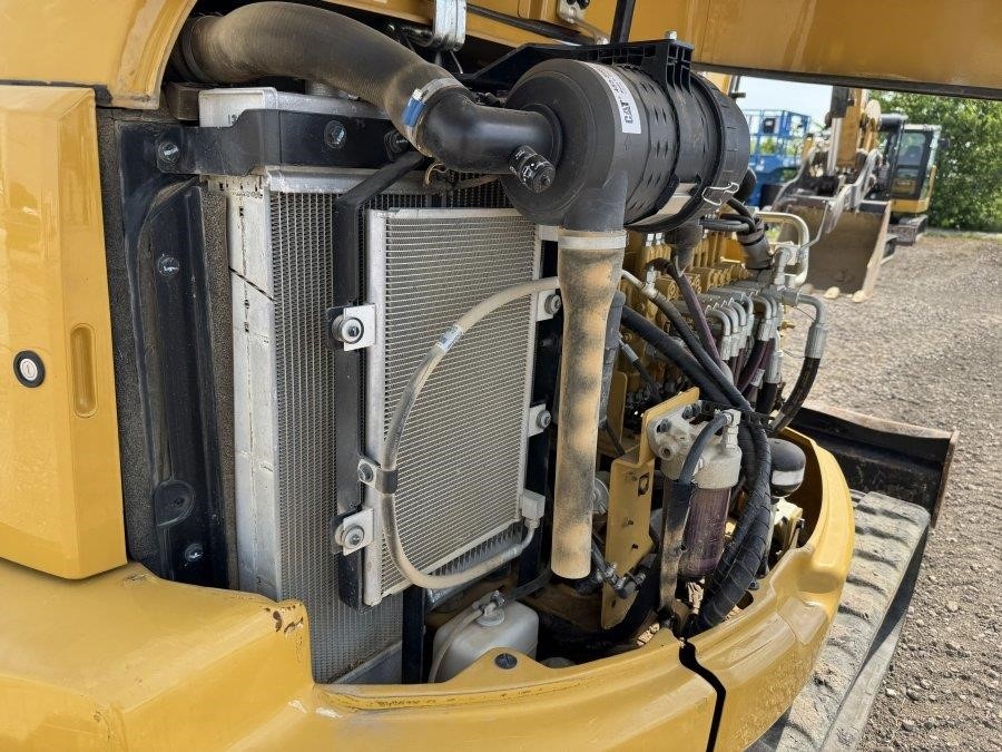 2022 Caterpillar 305E2 CR Mini Excavator - Image 39