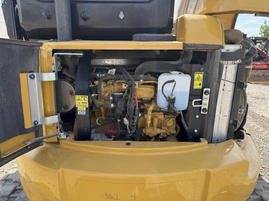 2022 Caterpillar 305E2 CR Mini Excavator - Image 42