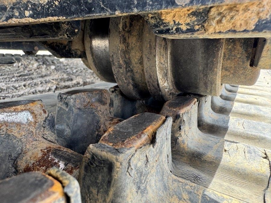 2022 Caterpillar 305E2 CR Mini Excavator - Image 17