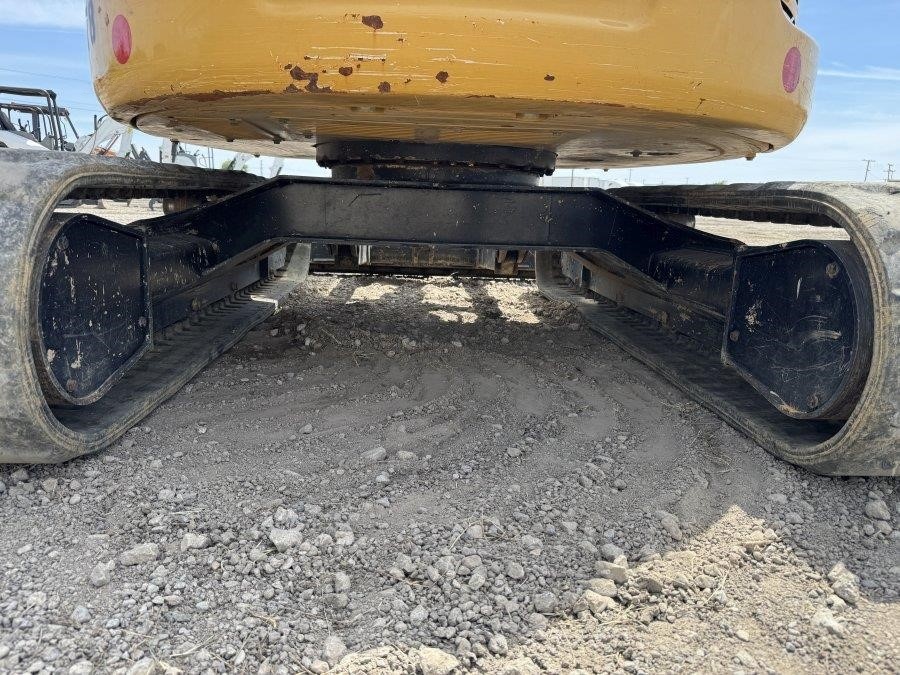 2022 Caterpillar 305E2 CR Mini Excavator - Image 20