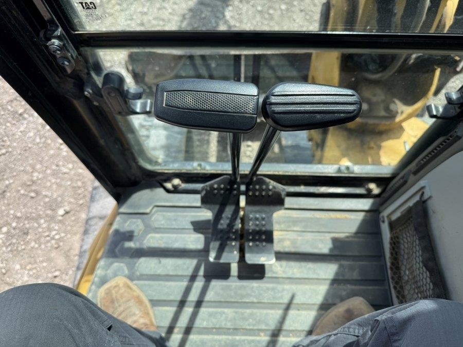 2022 Caterpillar 305E2 CR Mini Excavator - Image 38
