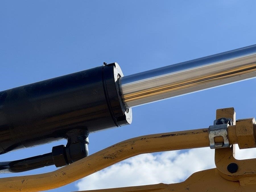 2022 Caterpillar 306CR Hydraulic Excavator - Image 32