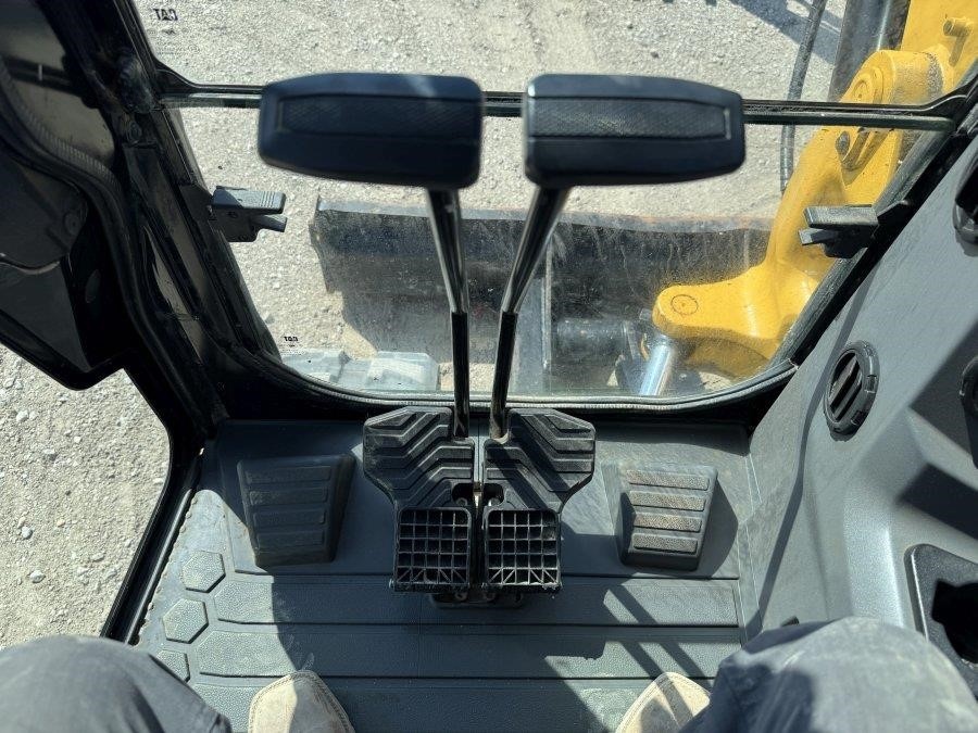 2022 Caterpillar 306CR Hydraulic Excavator - Image 40