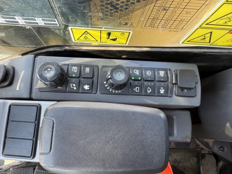 2022 Caterpillar 306CR Hydraulic Excavator - Image 42