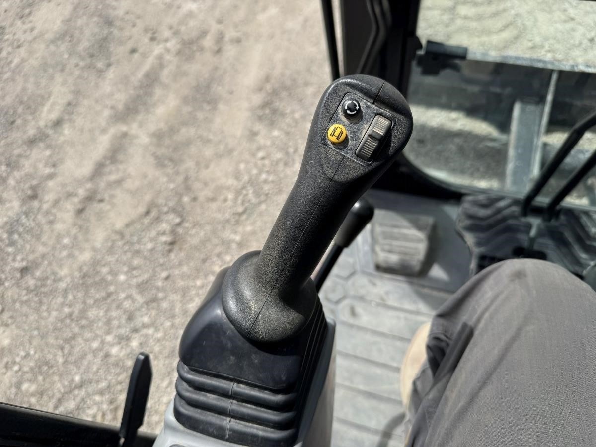 2022 Caterpillar 306CR Hydraulic Excavator - Image 41