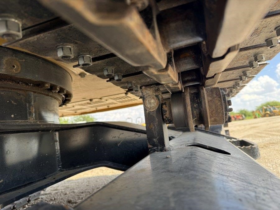 2022 Caterpillar 307.5 Hydraulic Excavator - Image 11