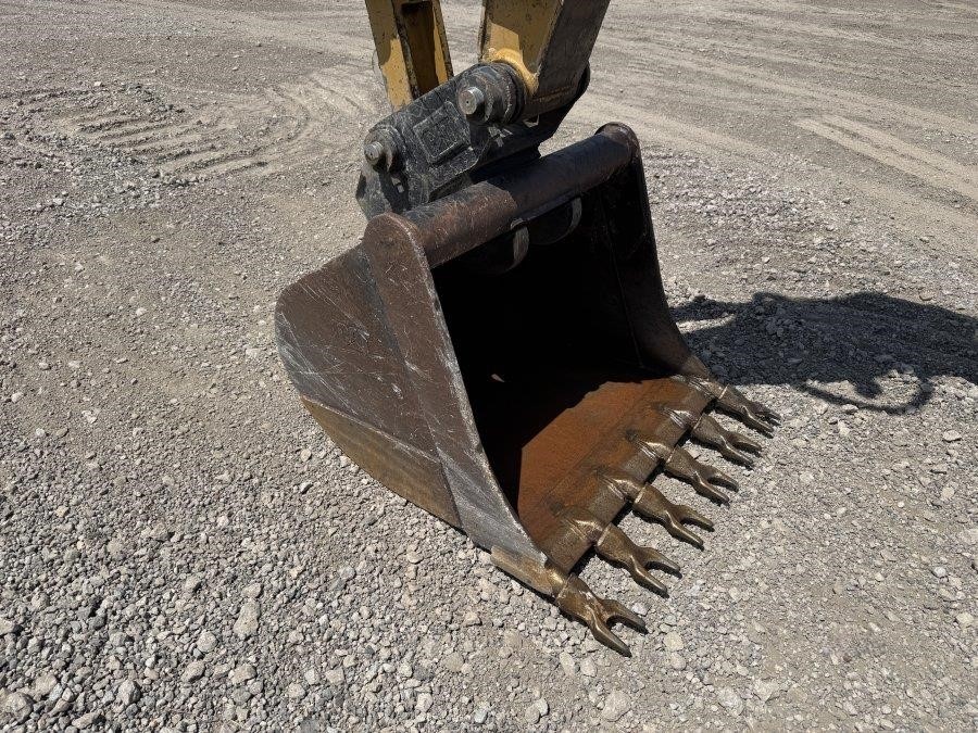 2022 Caterpillar 307.5 Hydraulic Excavator - Image 25