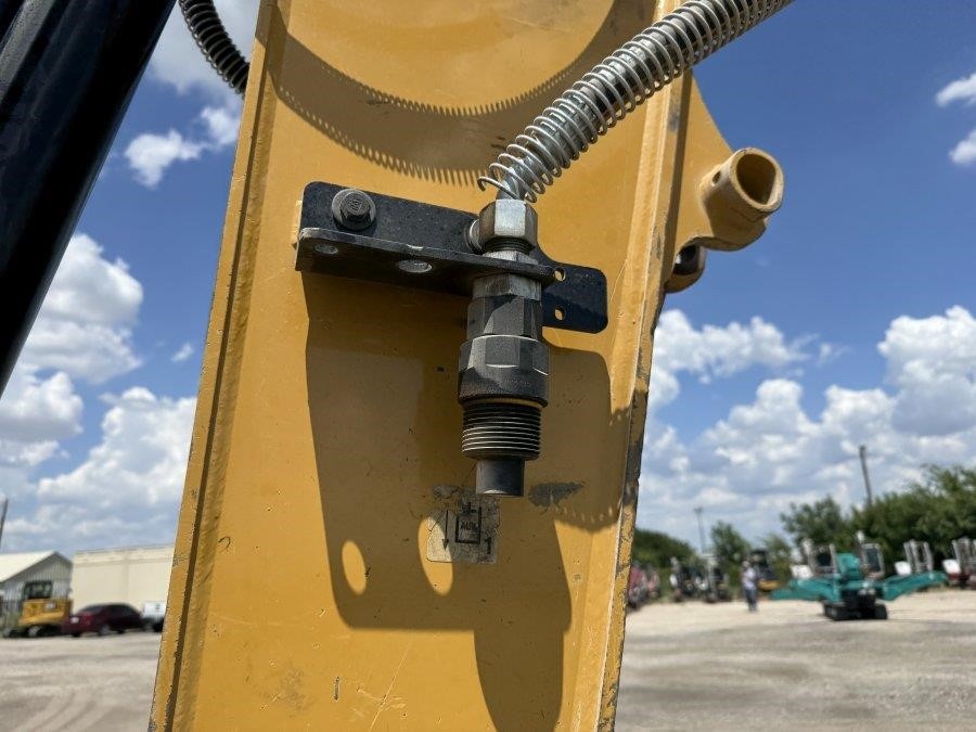 2022 Caterpillar 307.5 Hydraulic Excavator - Image 27