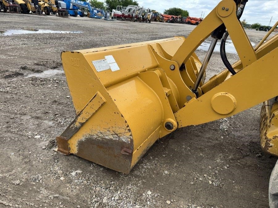 2021 Caterpillar 420 Backhoe Loader - Image 13