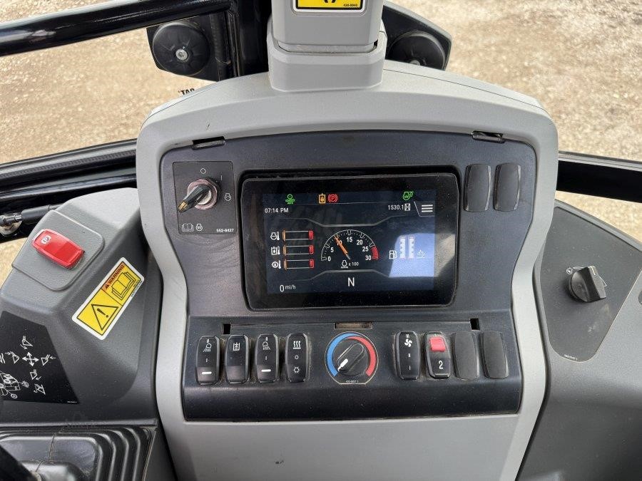 2021 Caterpillar 420 Backhoe Loader - Image 43