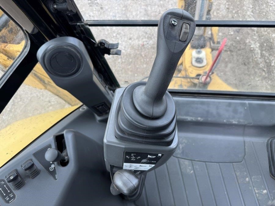2021 Caterpillar 420 Backhoe Loader - Image 46